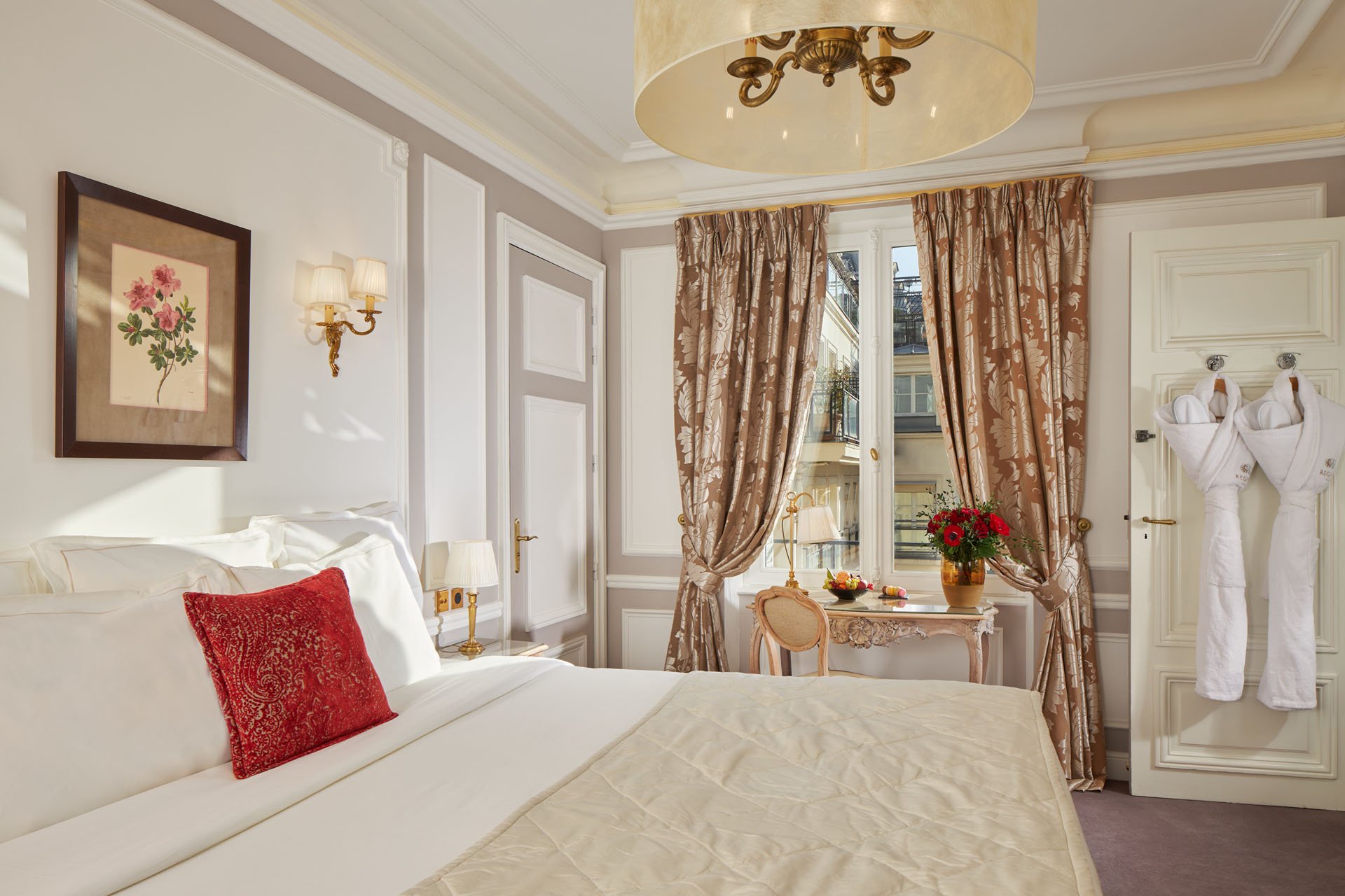 Hotel Regina Louvre Prestige Room